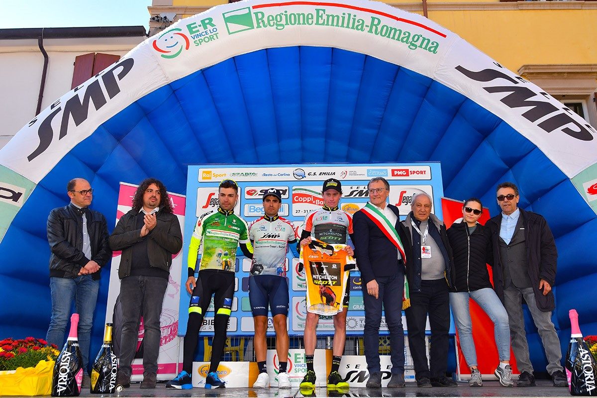 Le maglie dopo la seconda tappa della Settimana Coppi e Bartali 2019 (foto Bettini)
