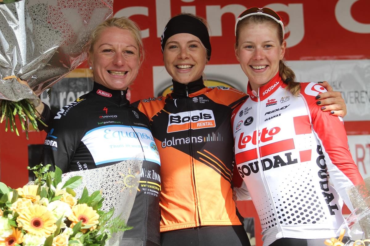 Il podio di Le Samyn des Dames 2019 (foto Sportfoto.nl)