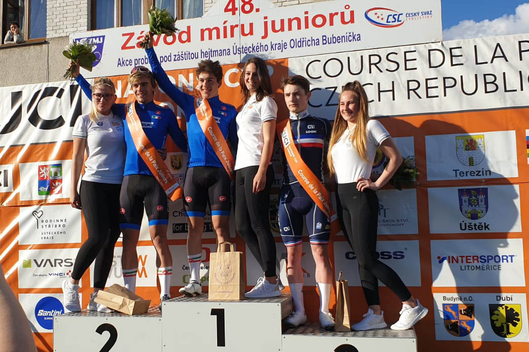 Il podio della seconda semitappa della seconda tappa della Corsa della Pace Juniores