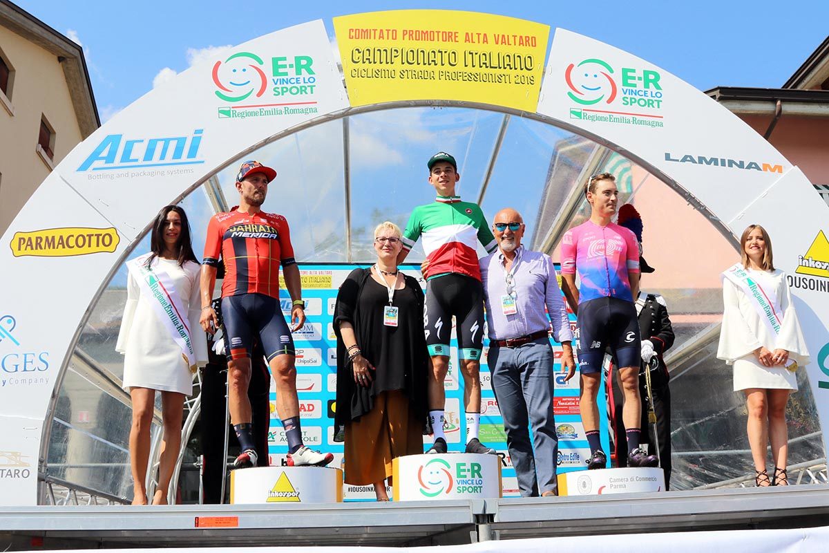 Il podio del Campionato Italiano professionisti 2019 vinto da Davide Formolo (foto Photobicicailotto)