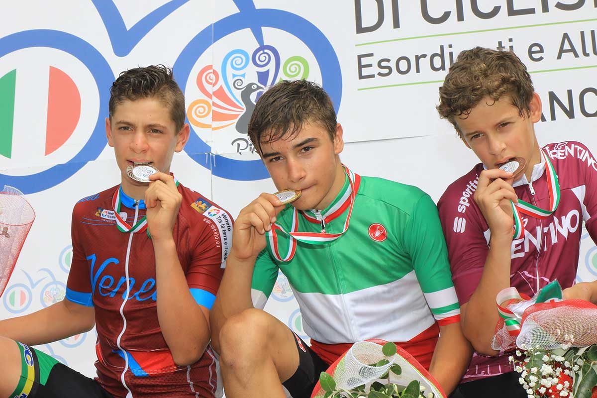 Il podio del Campionato Italiano Esordienti 1° anno vinto a Chianciano Terme da Franco Cazzarò (foto Fabiano Ghilardi)