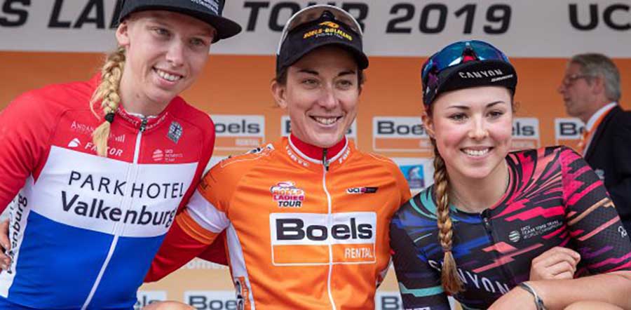 Il podio finale del Boels Ladies Tour vinto da Christine Majerus
