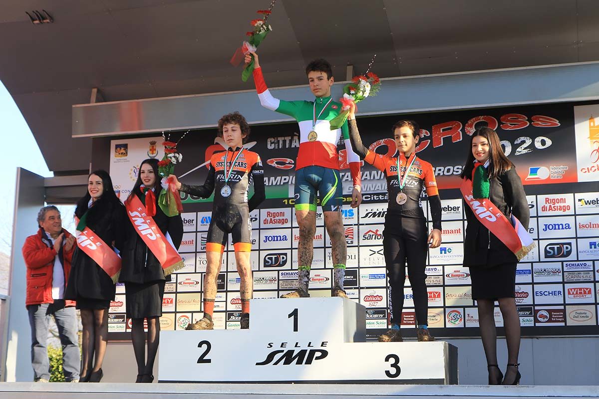 Il podio del Campionato Italiano di Ciclocross Esordienti 2° anno vinto da Christian Fantini (foto Fabiano Ghilardi)