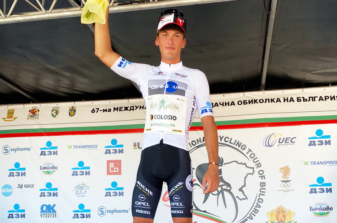 Alessandro Baroni in maglia bianca al Tour of Bulgaria 2020 (foto Rodella)