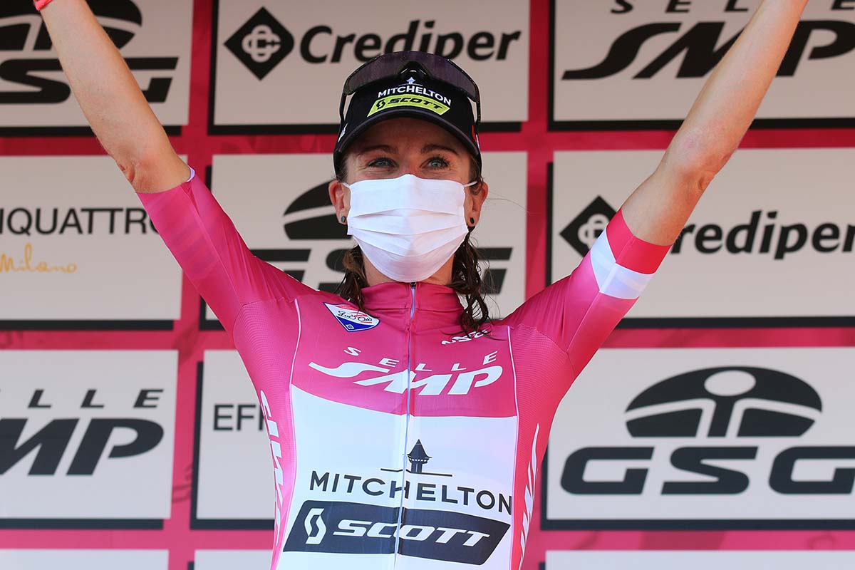 Annemiek Van Vlauten resta leader dopo la terza tappa del Giro Rosa (foto F. Ossola)