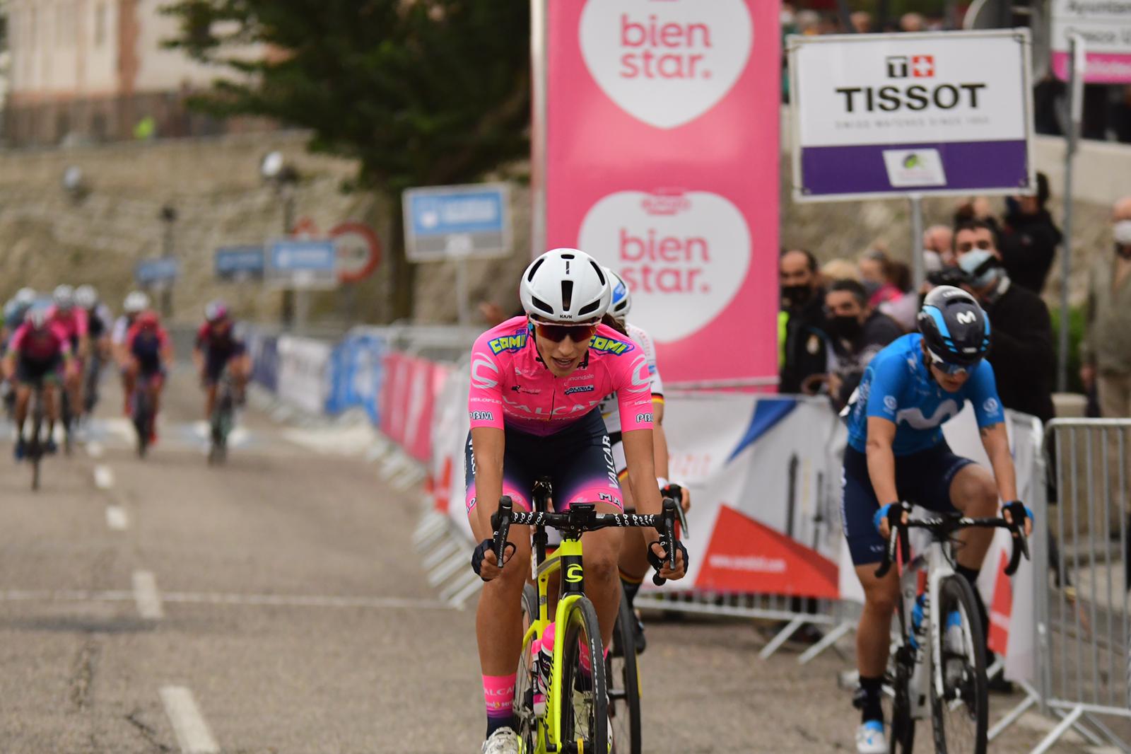 L'arrivo di Elisa Balsamo nella prima tappa della Madrid Challenge by La Vuelta (foto Twila Muzzi)