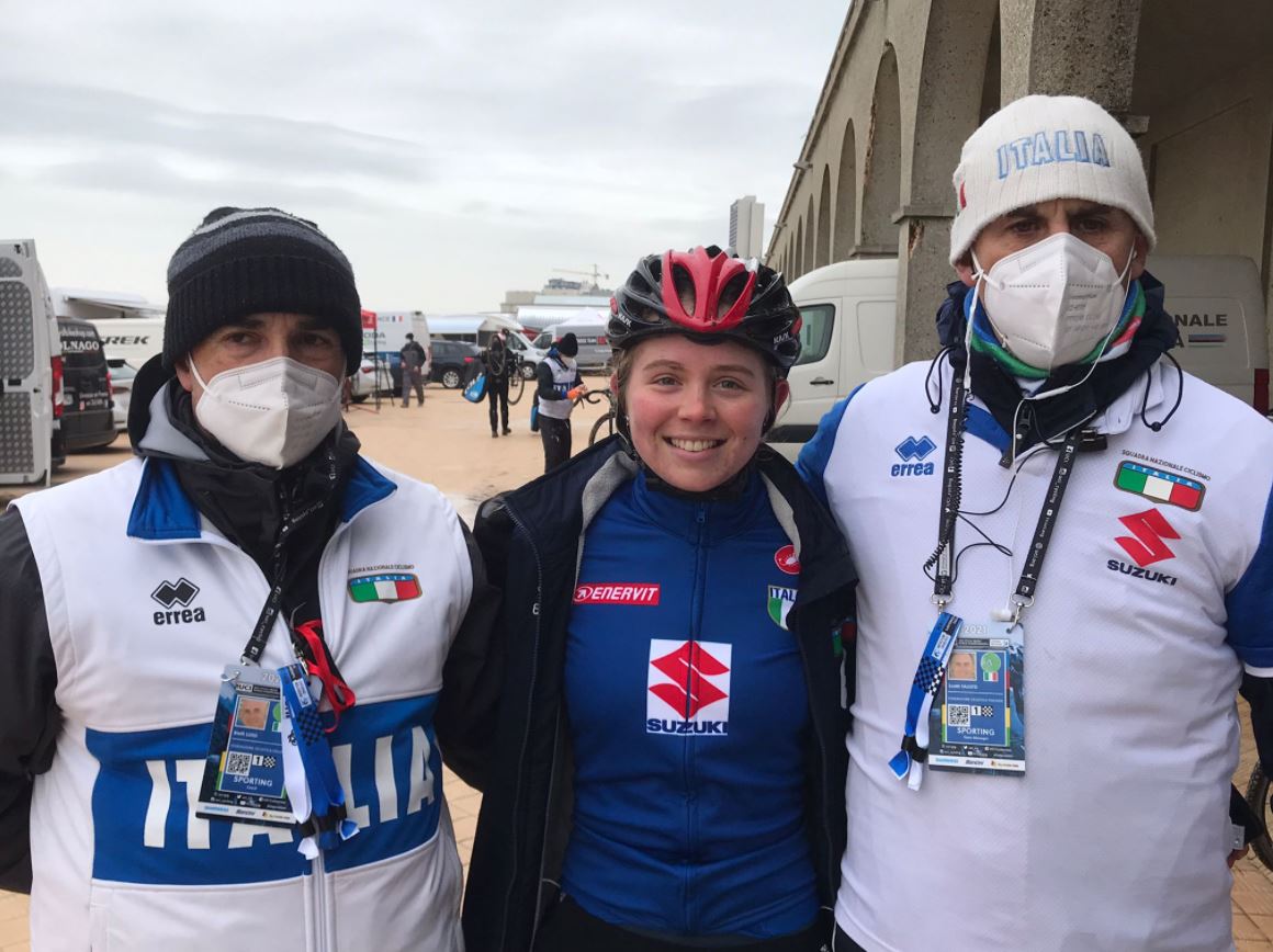 L'azzurra Francesca Baroni, quinta al Mondiale, con Luigi Bielli e il CT Fausto Scotti