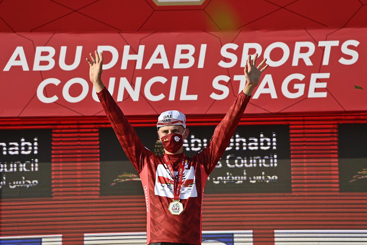 Tadej Pogacar leader dell'UAE Tour 2021 dopo la seconda tappa (foto LaPresse)