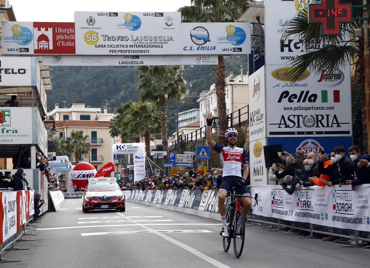 Bauke Mollema vince il Trofeo Laigueglia 2021 (foto Bettini)