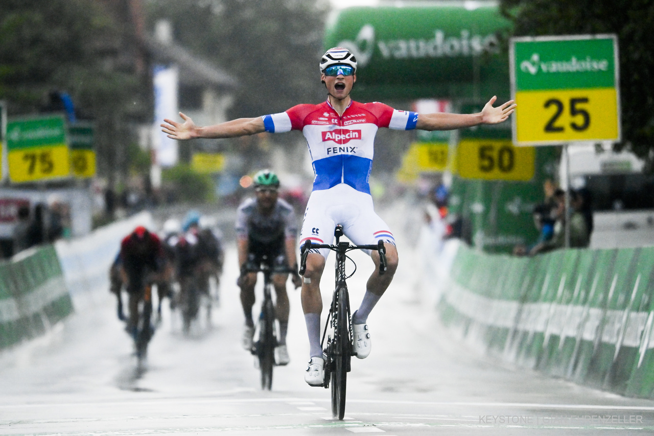 Mathieu Van der Poel vince la seconda tappa del Tour de Suisse 2021