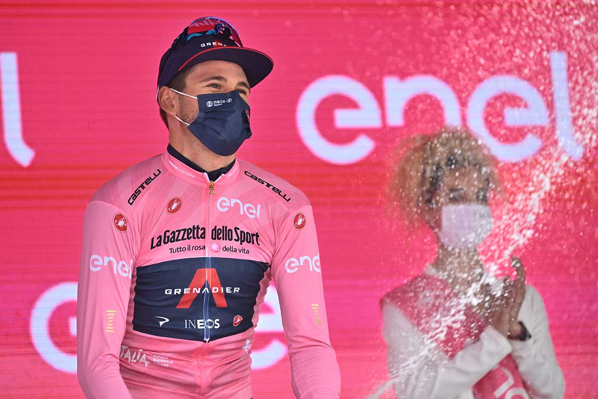 Filippo Ganna resta maglia rosa dopo la terza tappa (foto LaPresse)