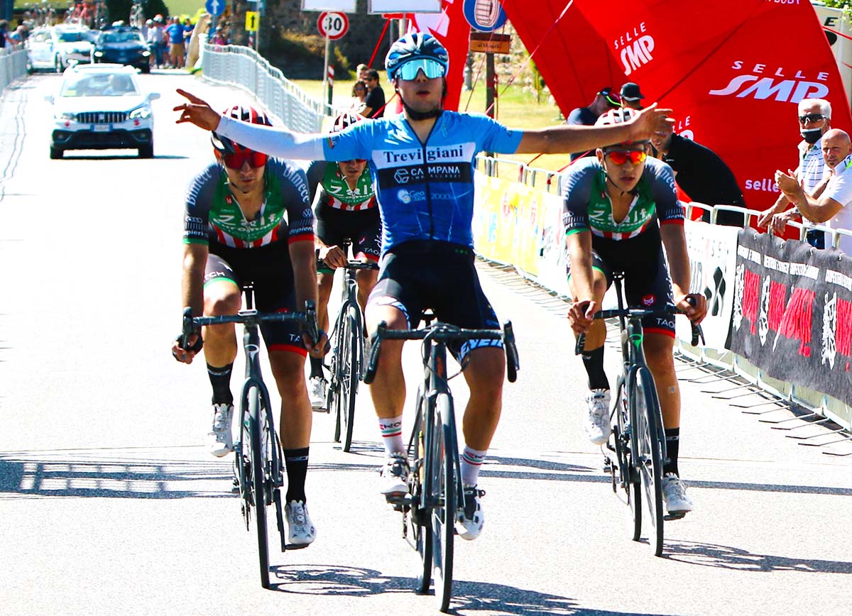 Luca Colnaghi vince la seconda tappa del Giro del Veneto (foto Photobicicailotto)