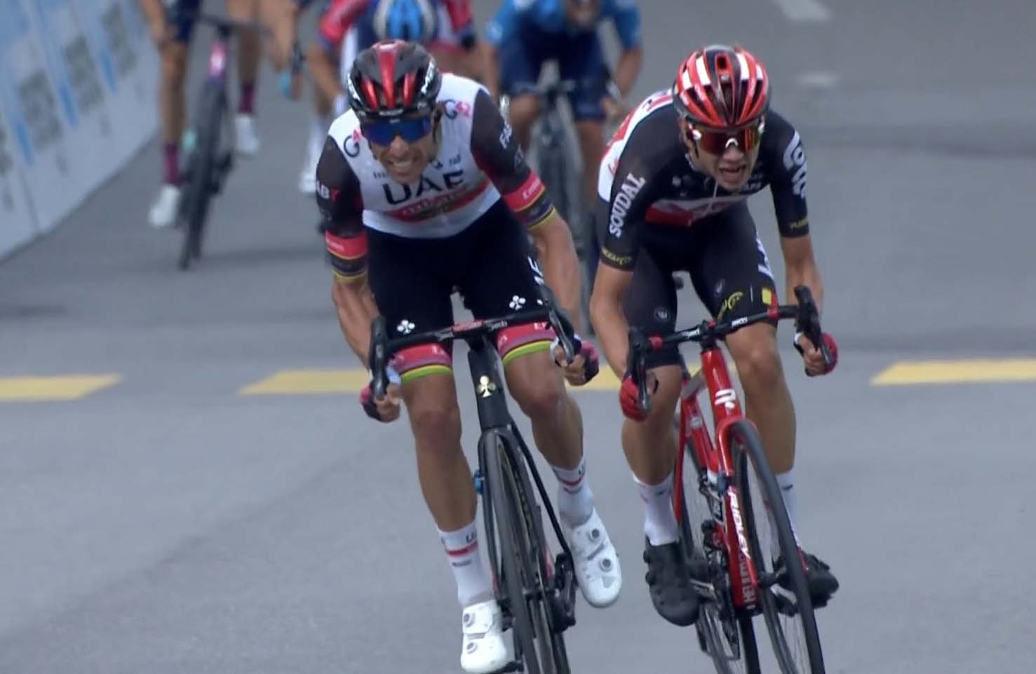 La volata tra Andreas Kron e Rui Costa nella sesta tappa del Tour de Suisse 2021