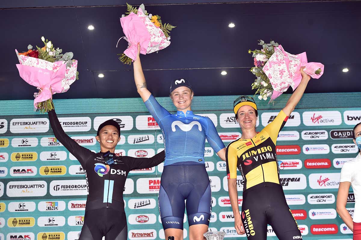 Il podio della sesta tappa del Giro d'Italia Donne 2021 (foto BettiniPhoto)