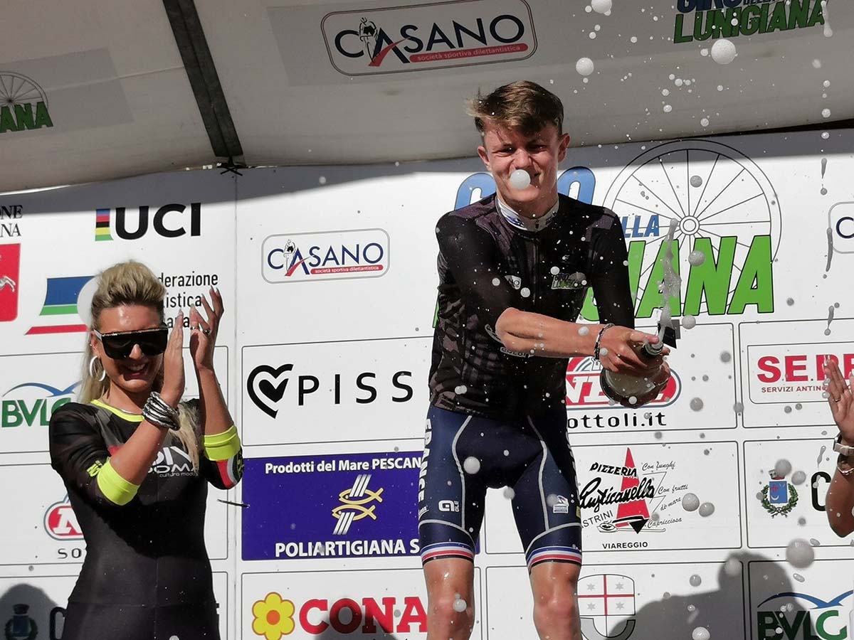 Brieuc Rolland vincitore della prima tappa del Giro della Lunigiana 2021 (foto Ciclismoblog / Roberto Fruzzetti)