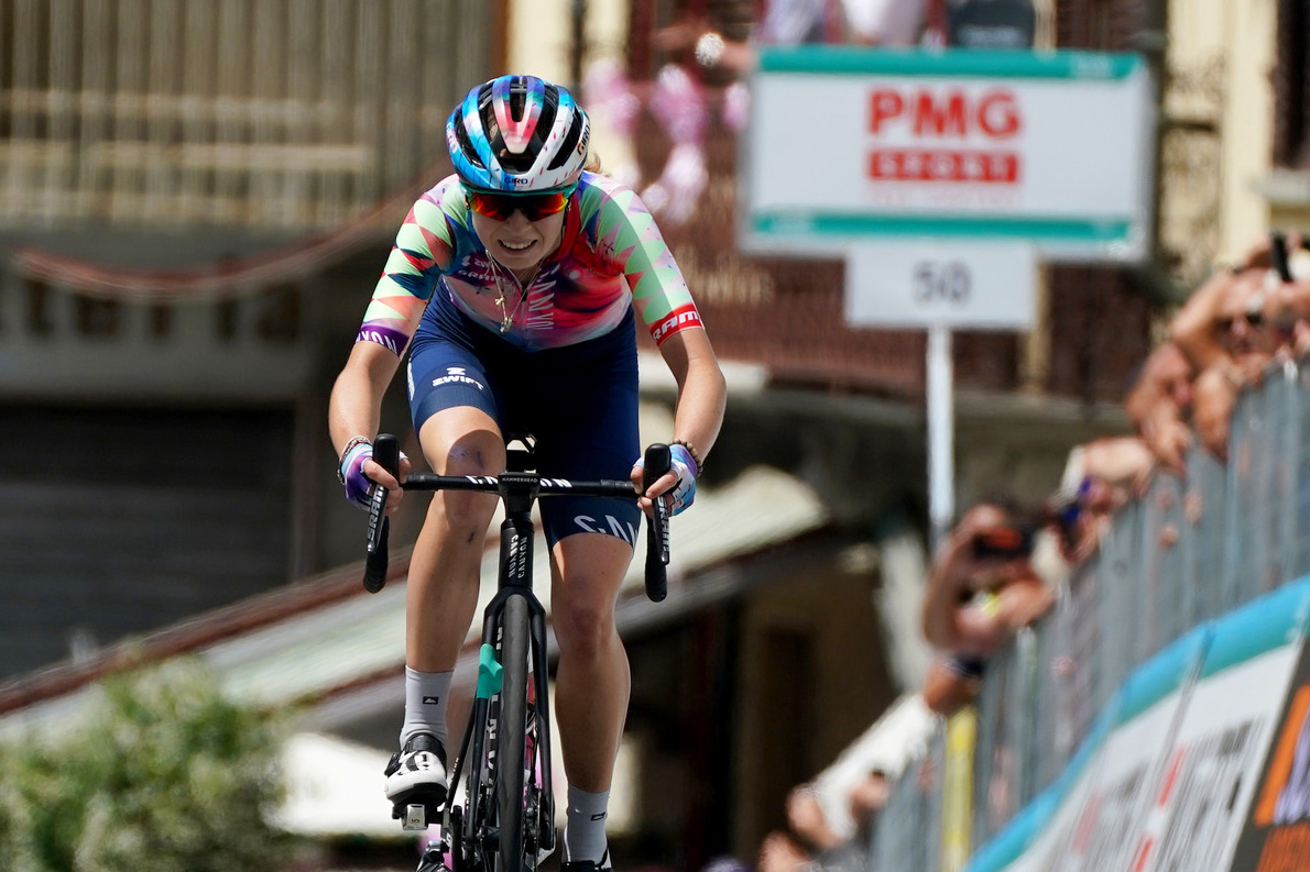 Antonia Niedermaier vince la quinta tappa del Giro Donne - Sprint Cycling Agency