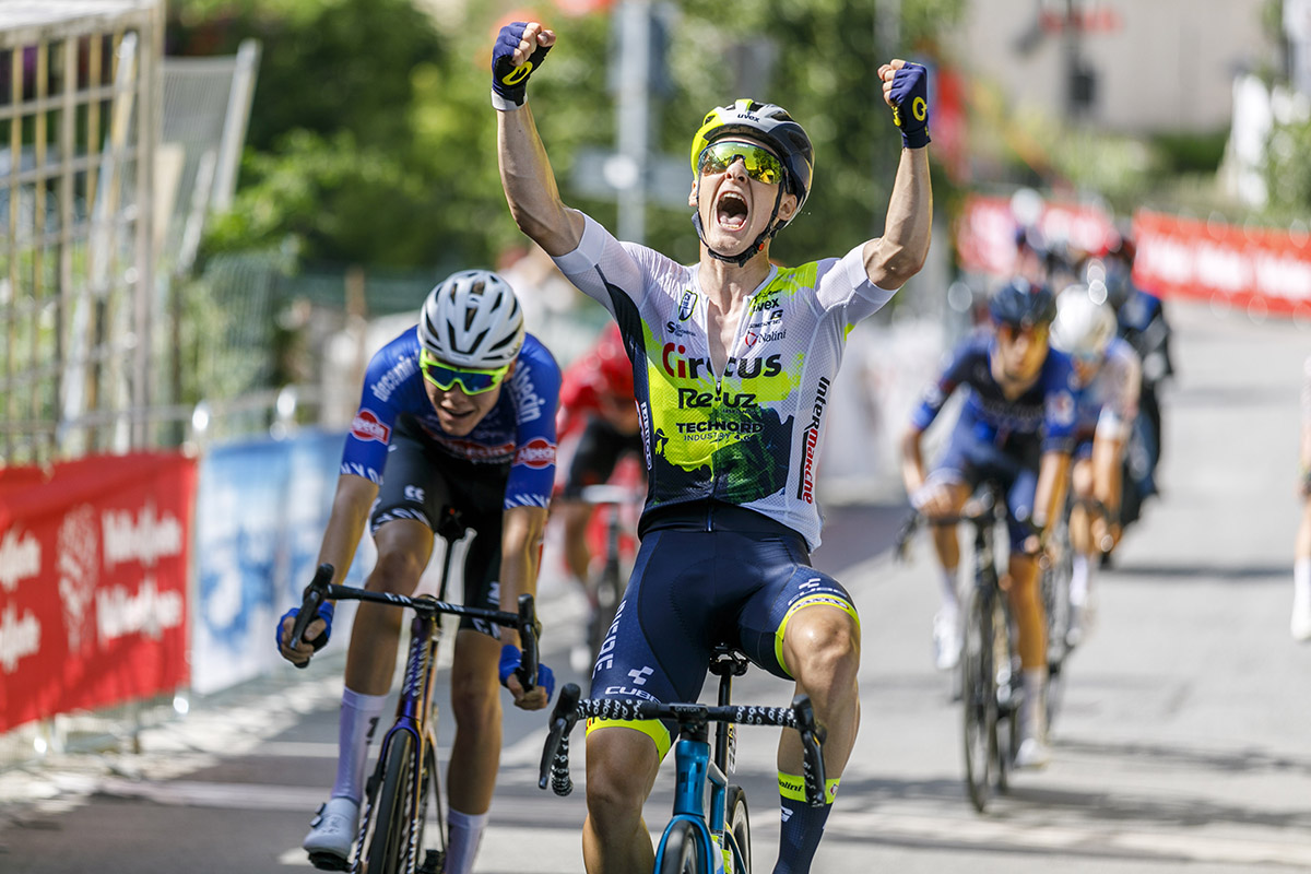 Dylan Vandenstorme vince la prima tappa del Giro della Valle d'Aosta 2023