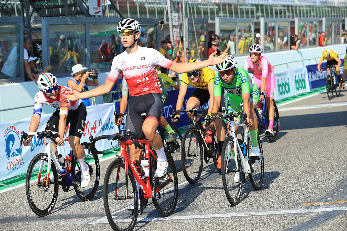 Lorenzo Ceccarello vince il 28° gp Fabbi Imola