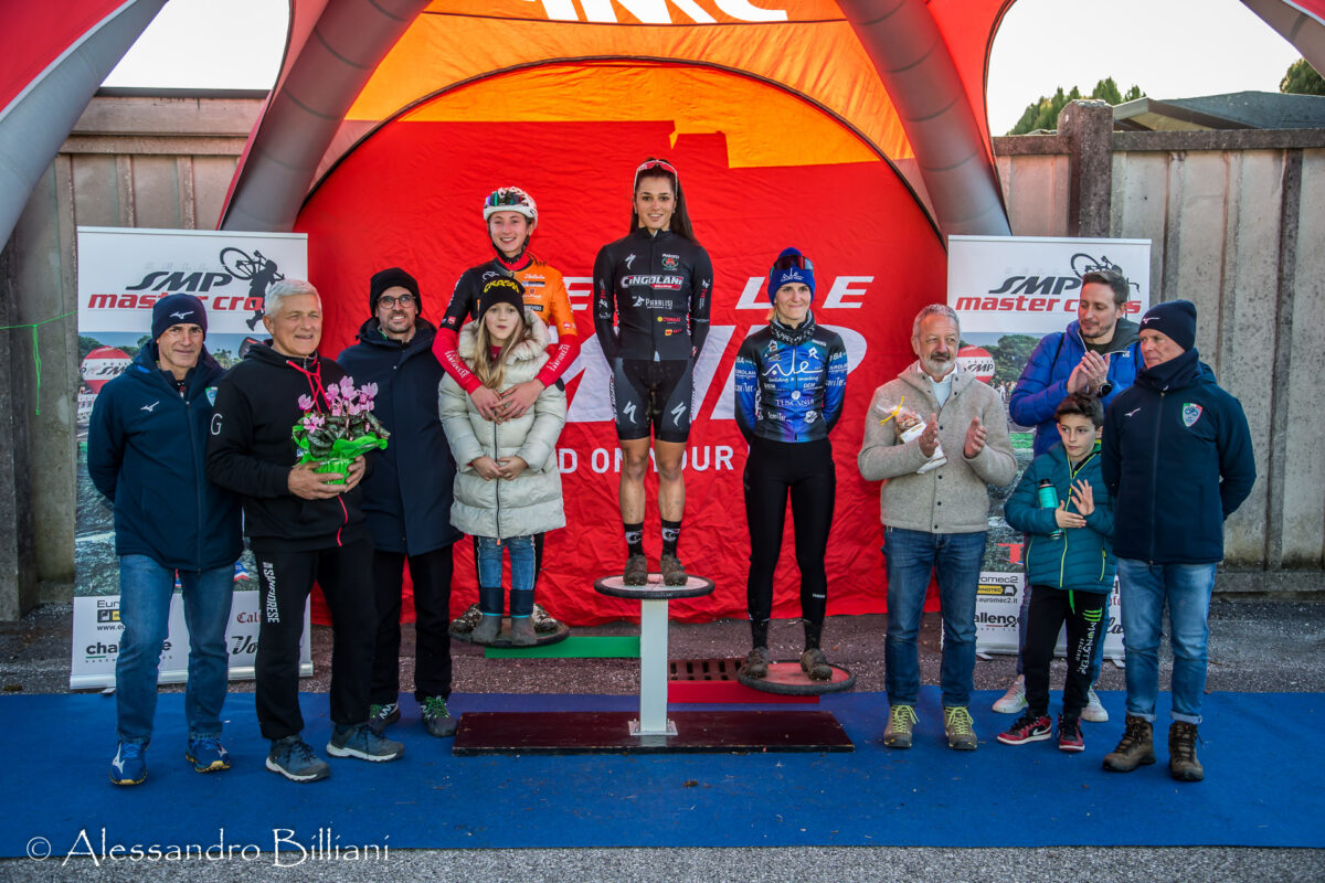 Il podio delle Donne Open di San Fior, con Carlotta Borello, Giorgia Pellizotti e Rebecca Gariboldi - credit Alessandro Billiani