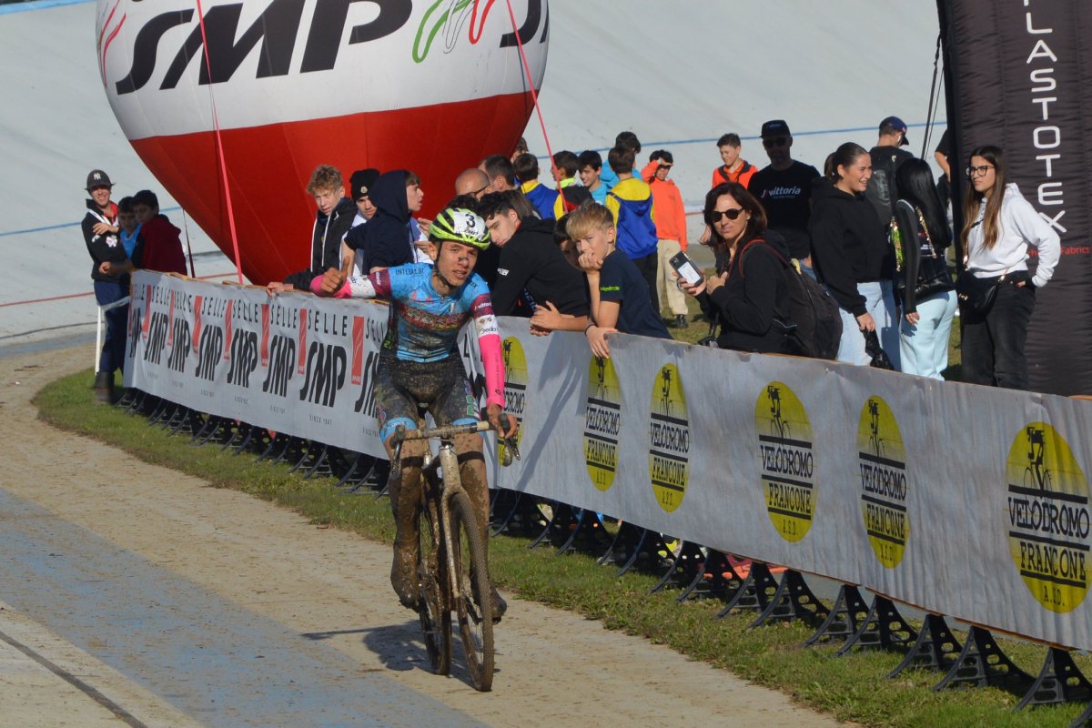 Lo junior Giacomo Serangeli, primo nel Trofeo Team Go Fast